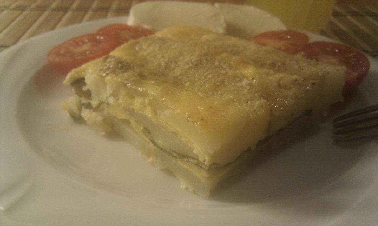 Omleta cu cartofi si busuioc la cuptor