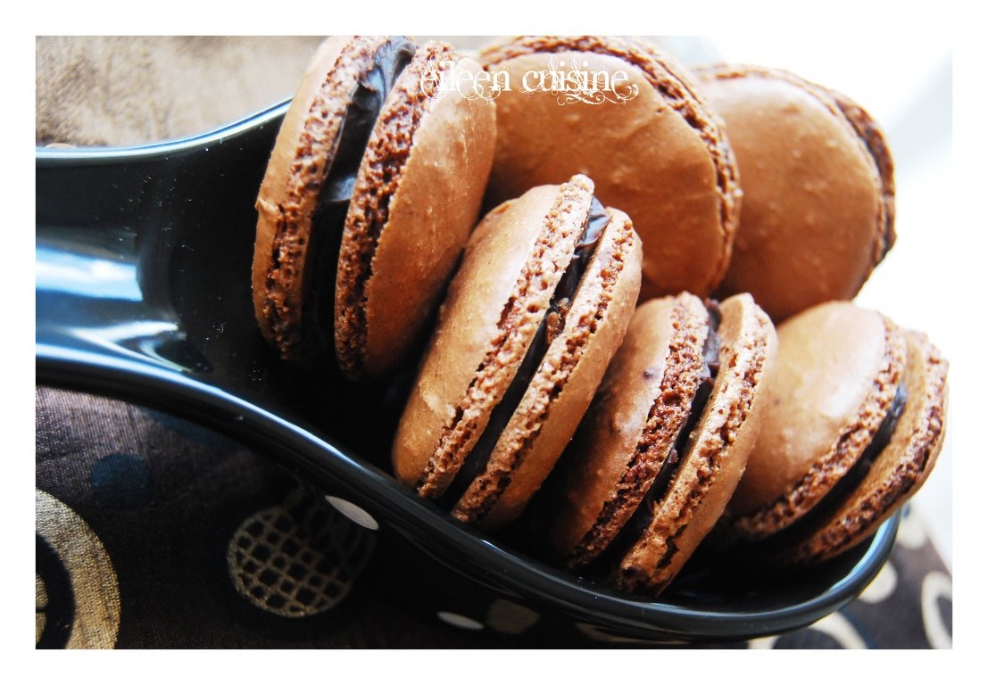 Macarons cu ciocolata