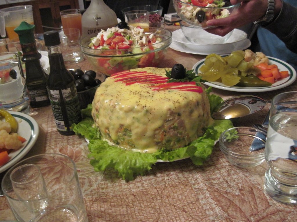 Tort "Salata ruseasca"