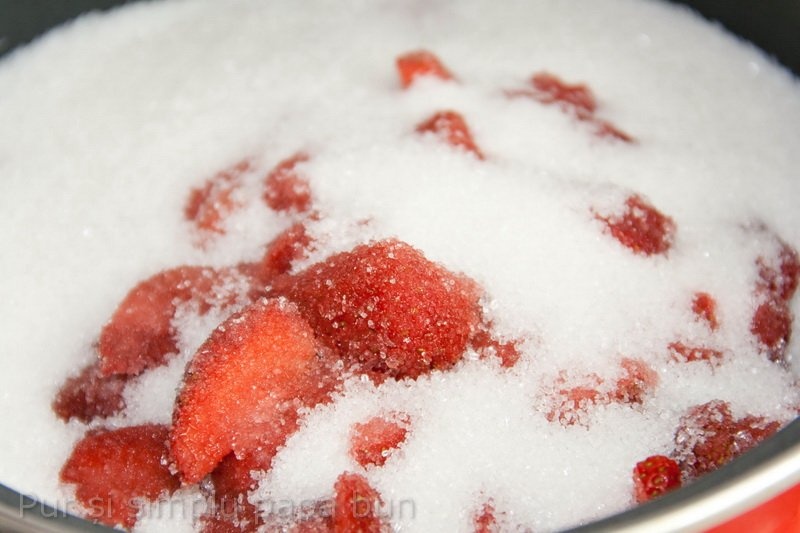 Dulceaţă de căpsuni reţetă