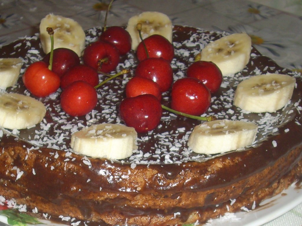 Tort cu crema de cacao