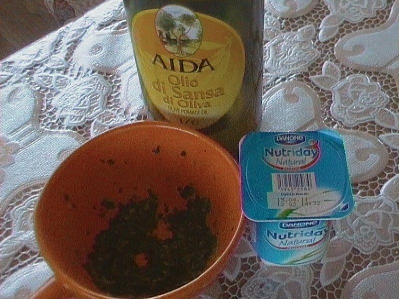 Sos de usturoi verde