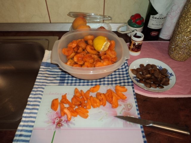 Gem de zarzare (caise)