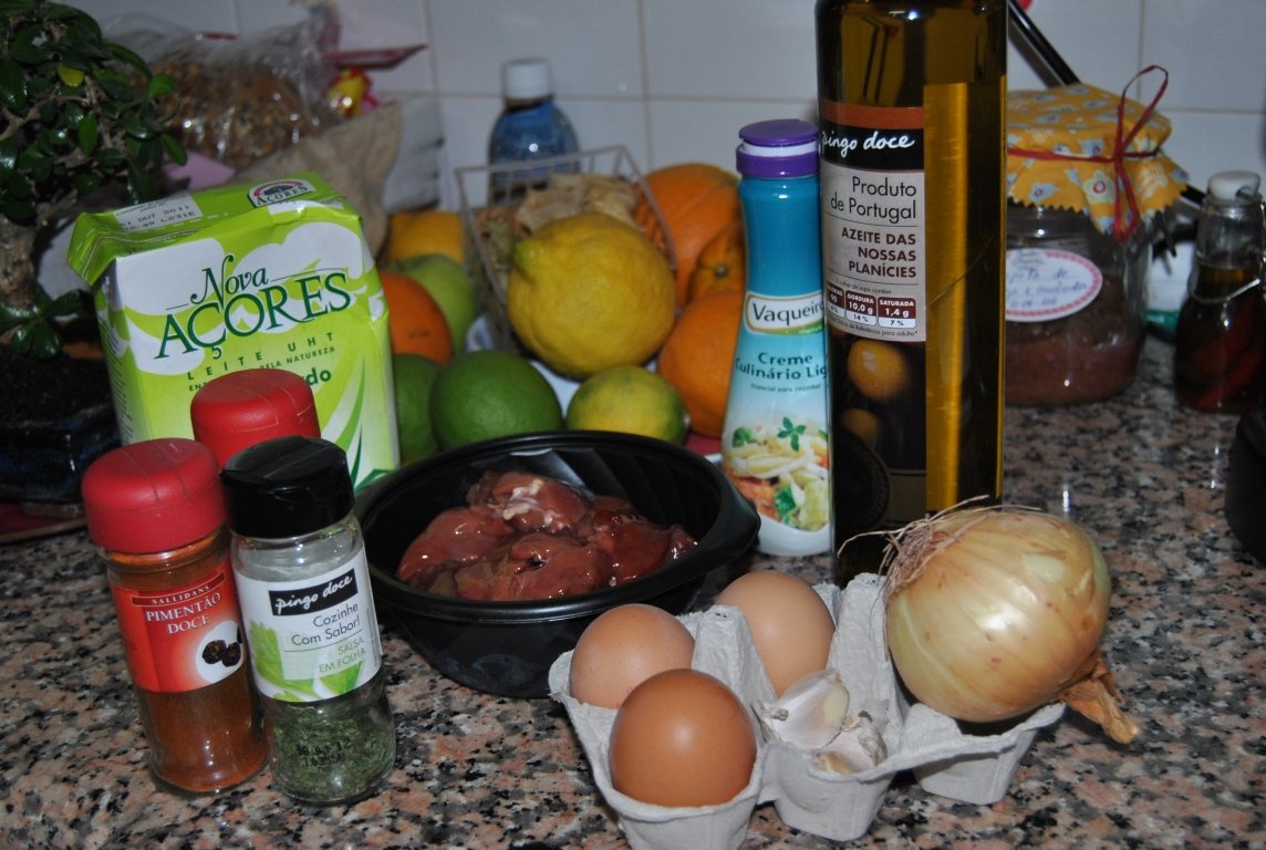 Omletã umplutã cu ficat de pui