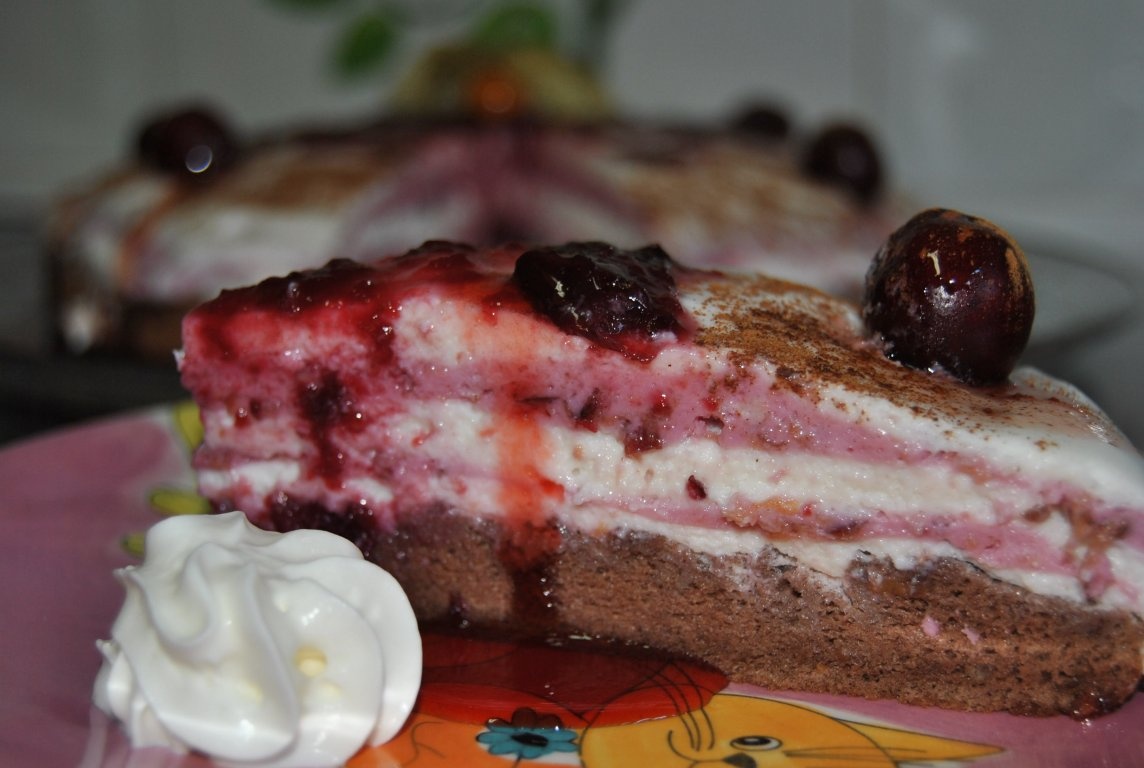 Delicia de cafea cu friscã si cirese îmbãtate cu Angelli