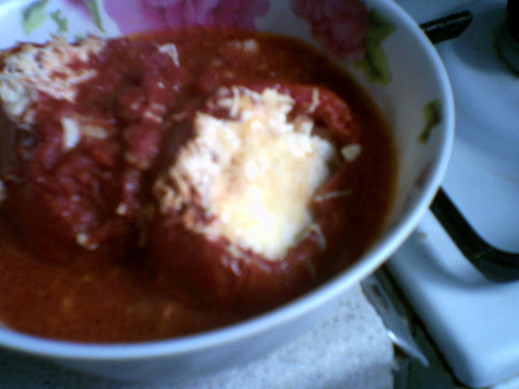 Rosii umplute cu oua