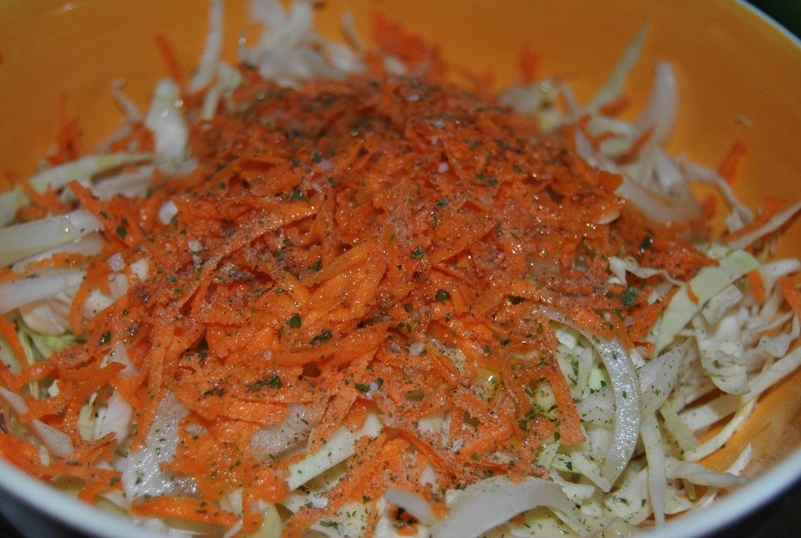 Salatã de varzã á Normandia