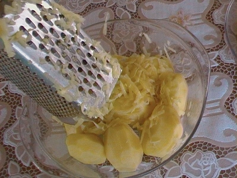 Musaca din piept de pui si legume