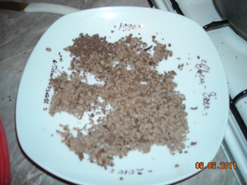 Prajitura cu ciocolata si alune