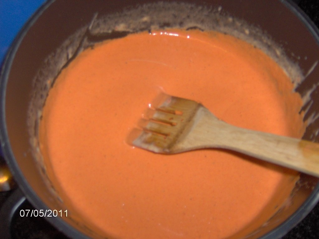 Gnochi din brinza in sos de ardei