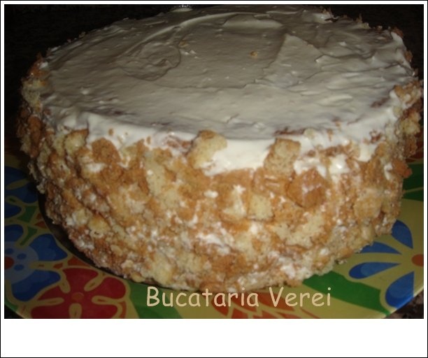 Tort diplomatic cu visine