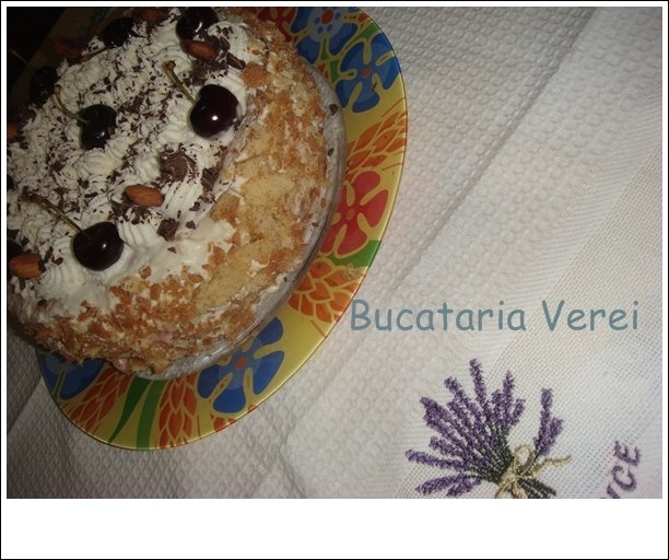 Tort diplomatic cu visine