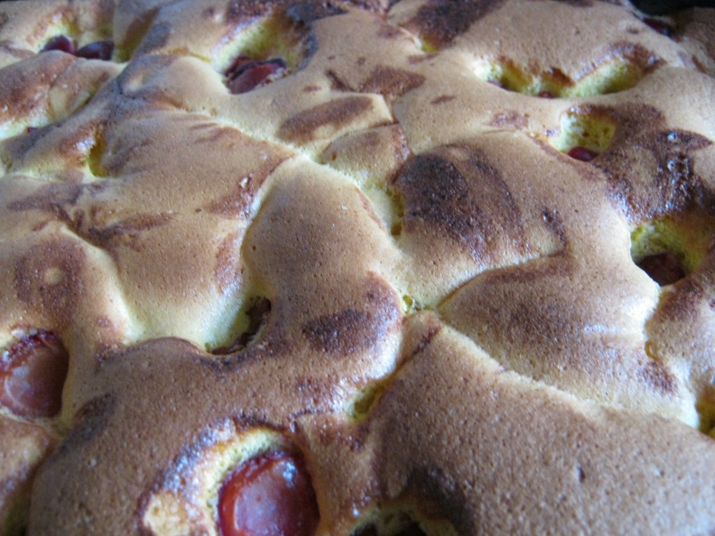 Prăjitură cu vişine