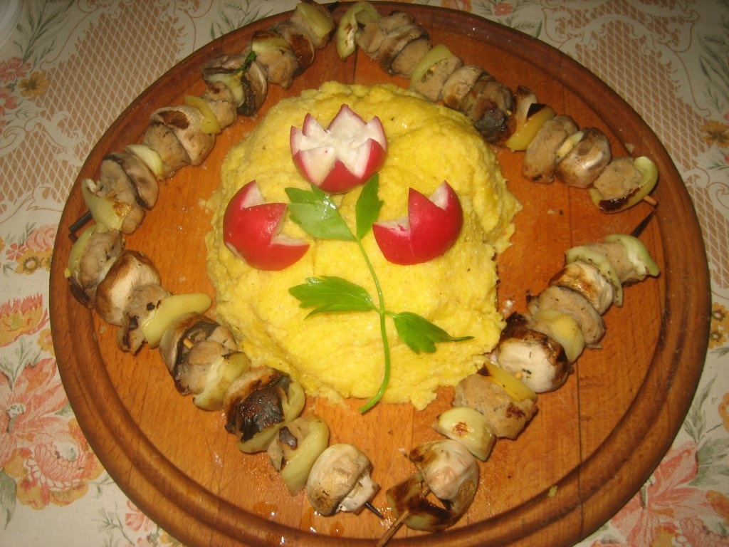 Frigarui din soia si ciuperci