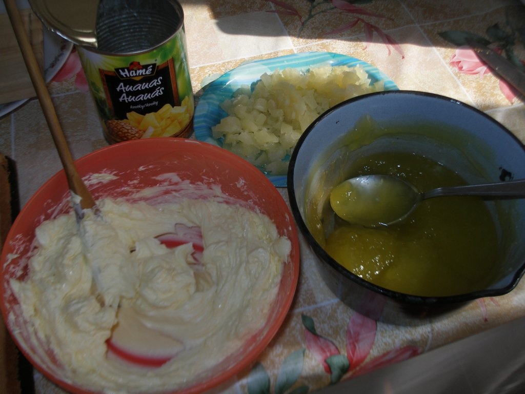 Delicii cu ananas