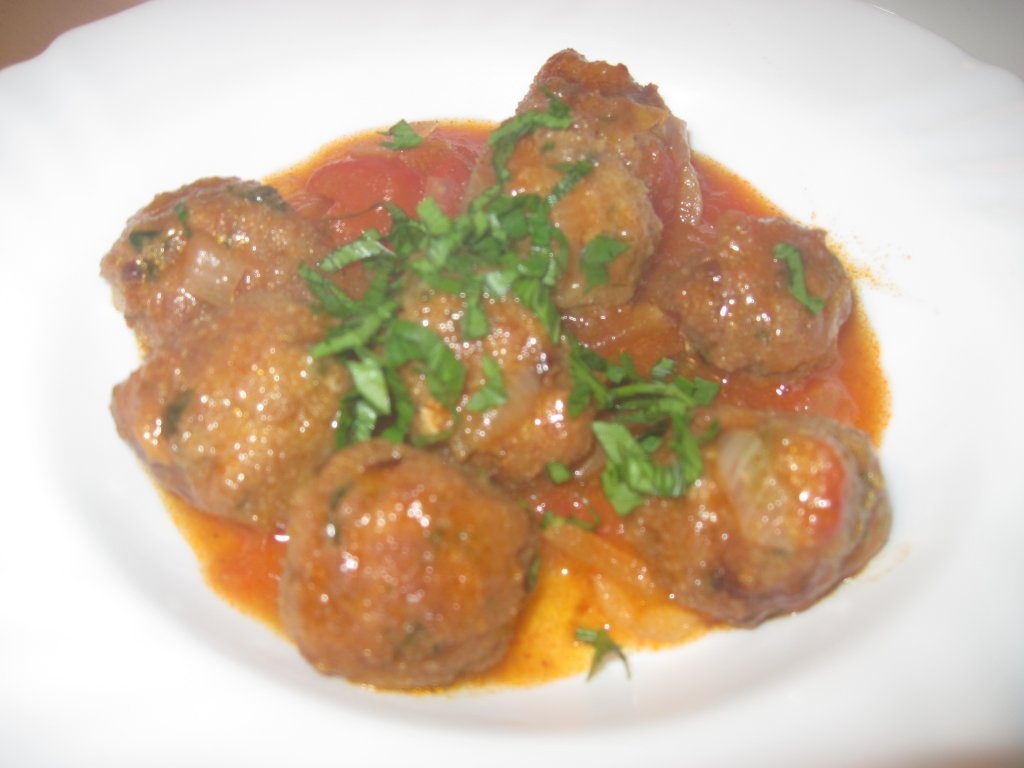 Chiftelute aromate "Red delight"