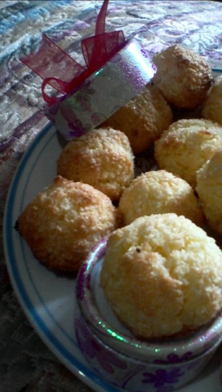 Bilute de cocos la cuptor