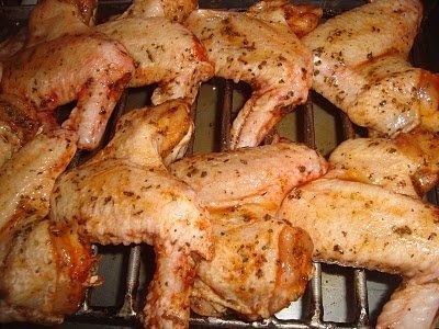 Aripioare picante de pui la gratar