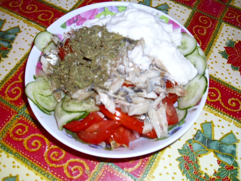 Salata cu hering in ulei de masline