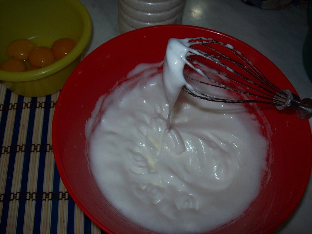 Inghetata de zmeura si vanilie