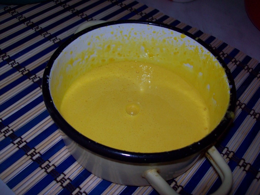 Inghetata de zmeura si vanilie