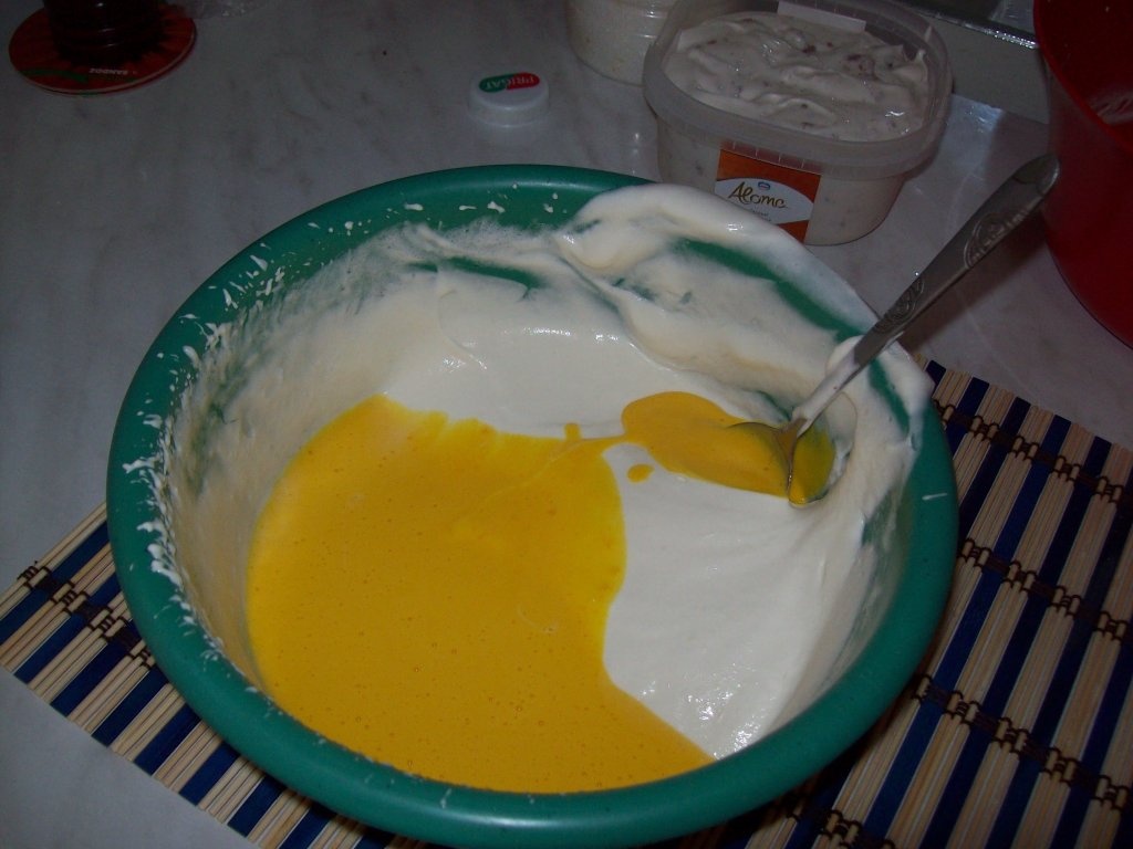 Inghetata de zmeura si vanilie