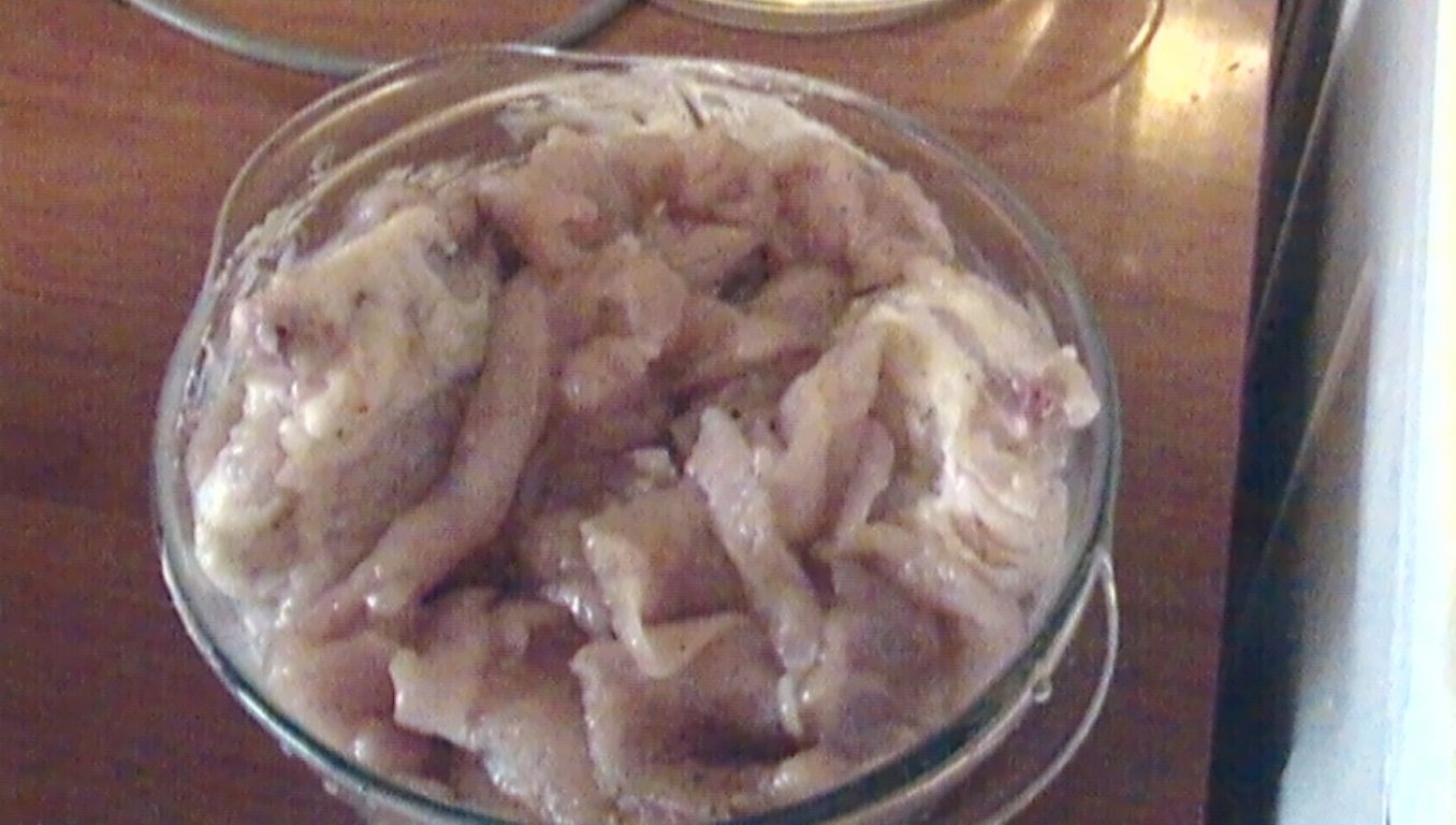 Friptura de pui la cuptor cu legume