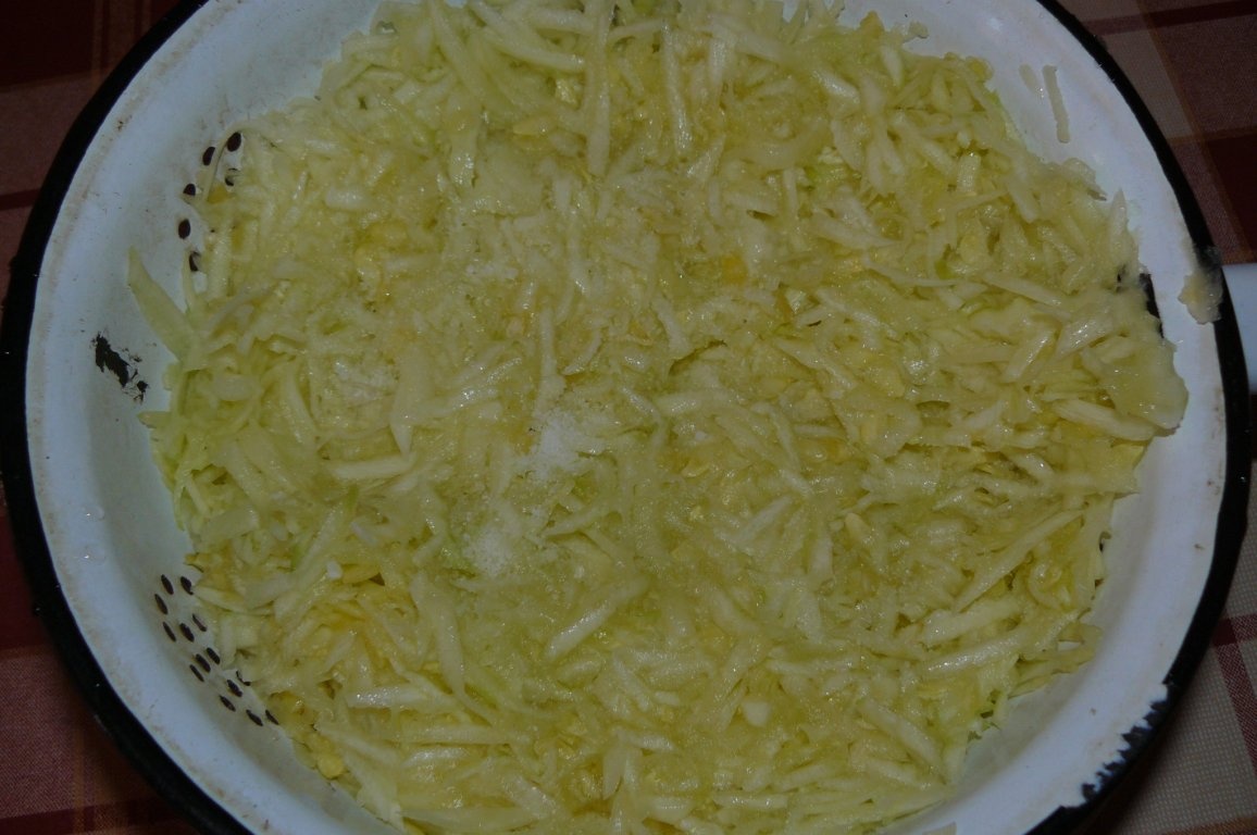 Aperitive cu brânză şi legume