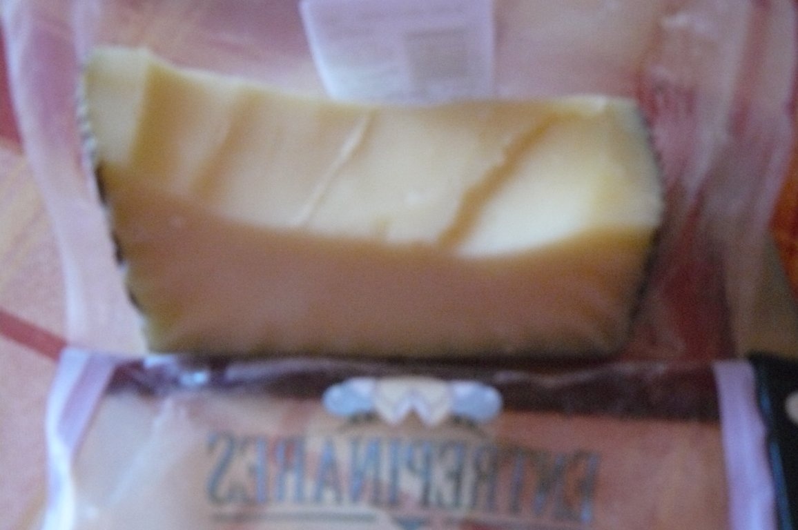 Aperitive cu brânză şi legume