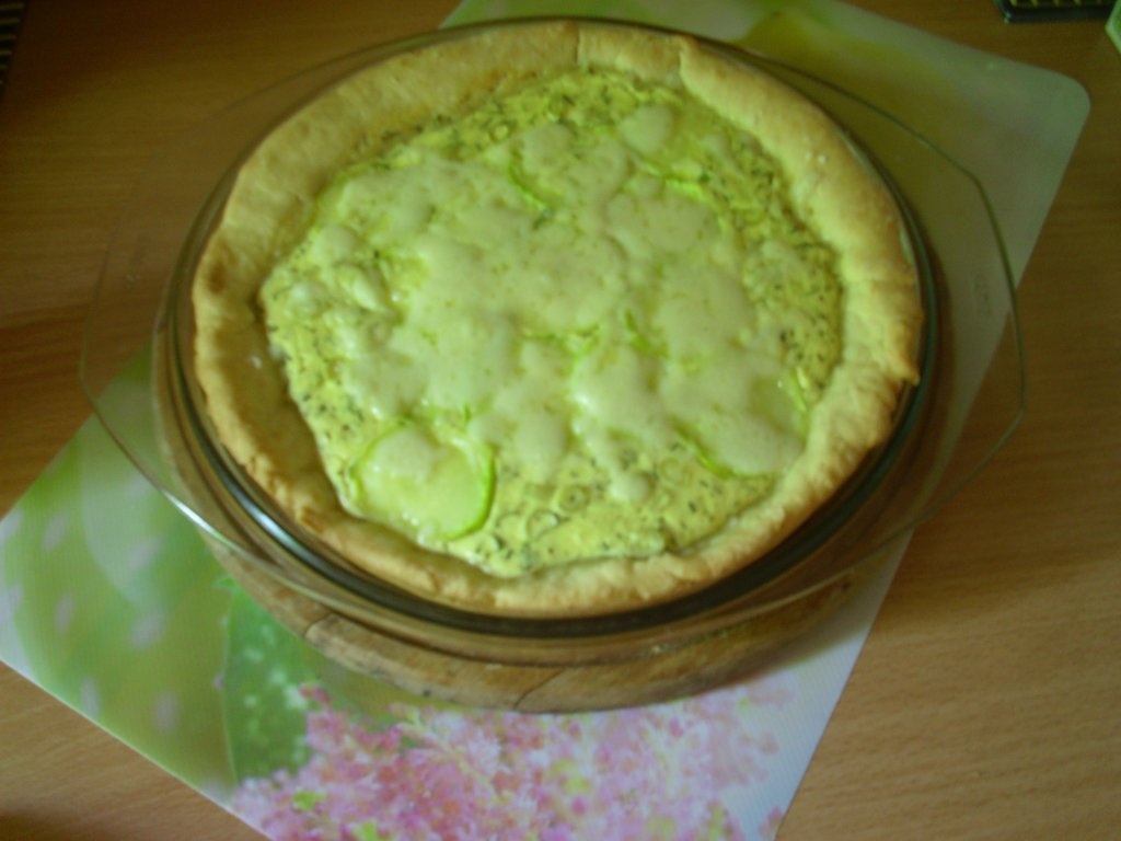 Tarta cu branza si dovlecei