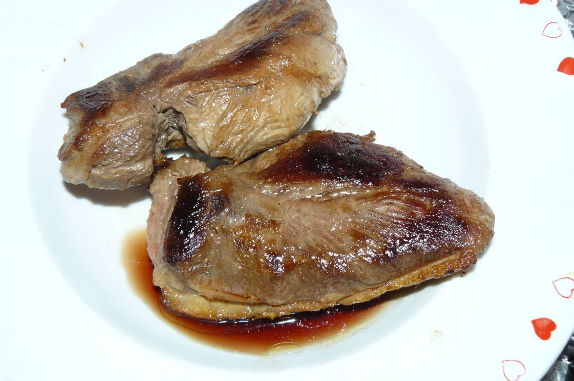 Piept de raţă cu piersici