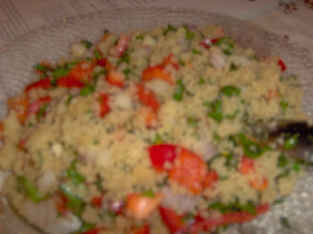 Tabula-cuscus cu legume si mirodenii