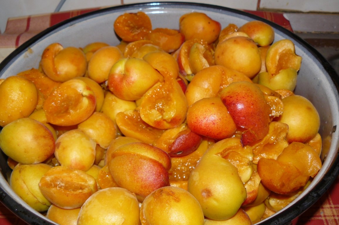 Dulceaţă de caise cu fructoză