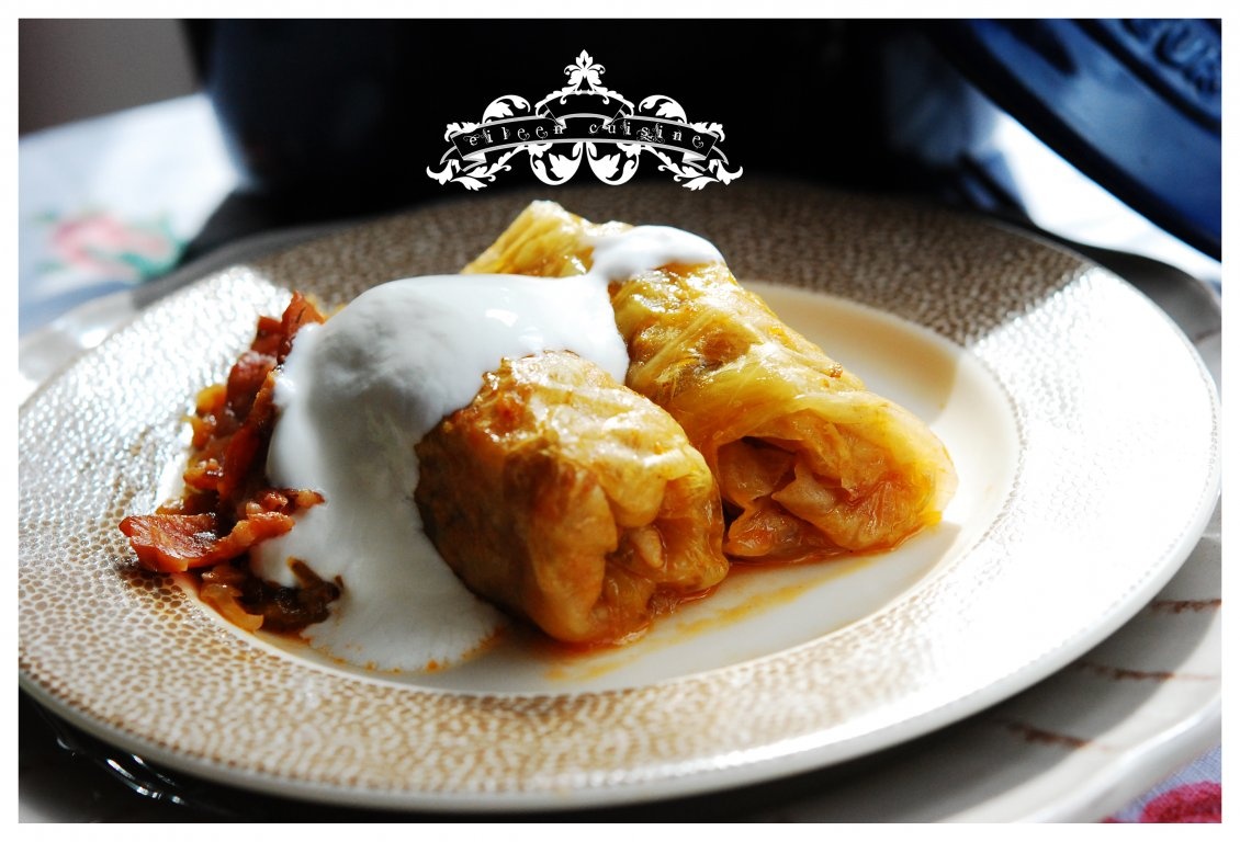 Sarmalute in foi de varza