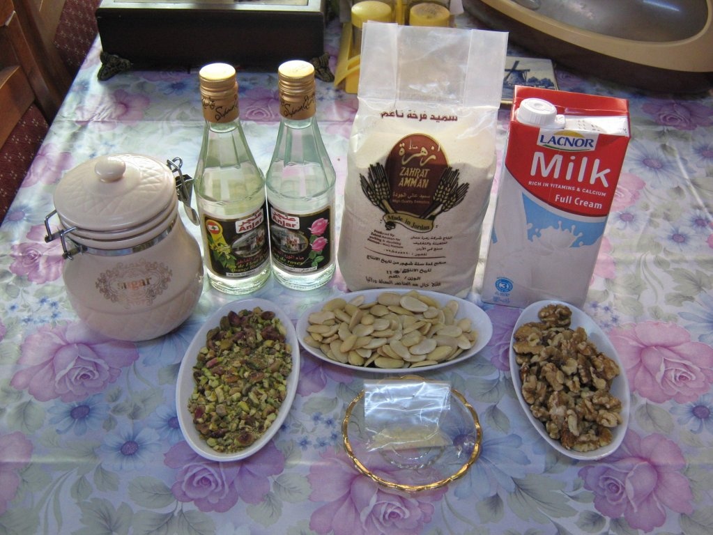 "Nopti libaneze in cupe-"Layali libnan"