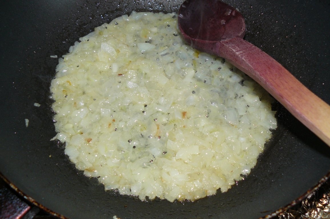 Pui sau altă pasăre cu muştar