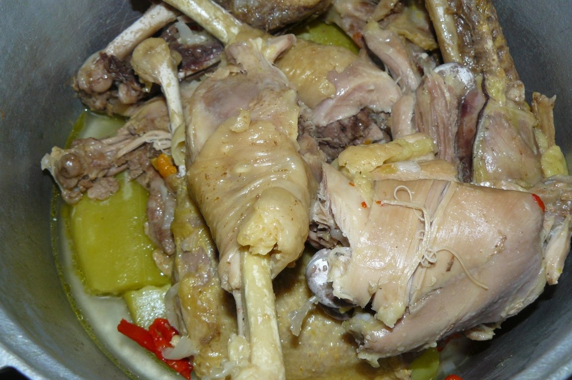 Pui sau altă pasăre cu muştar