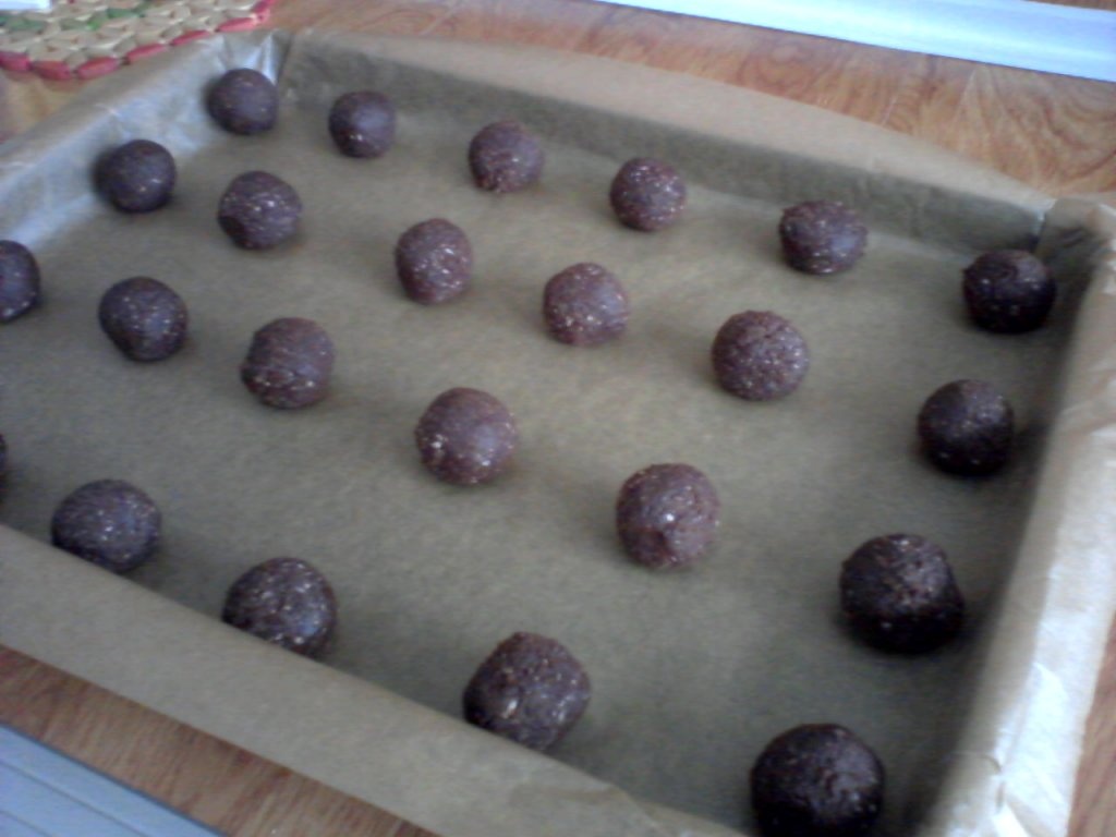 Fursecuri cu ciocolata si nuci