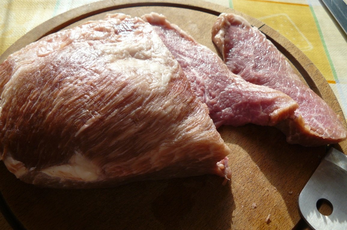 Carne de porc în sos caramel