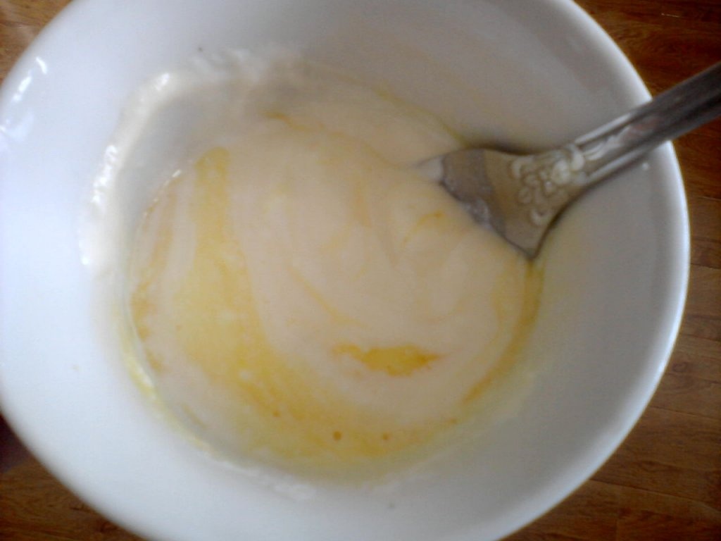 Pui cu sos olandez si varza de Bruxelles