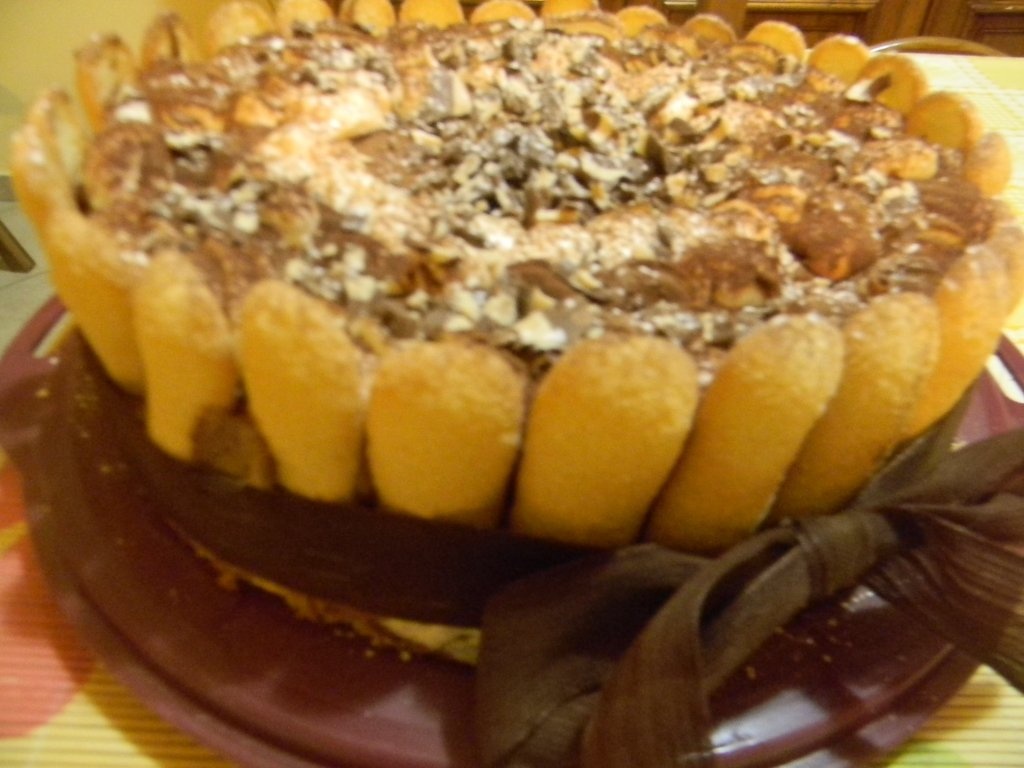 Charlotte cu pavesini si panettone