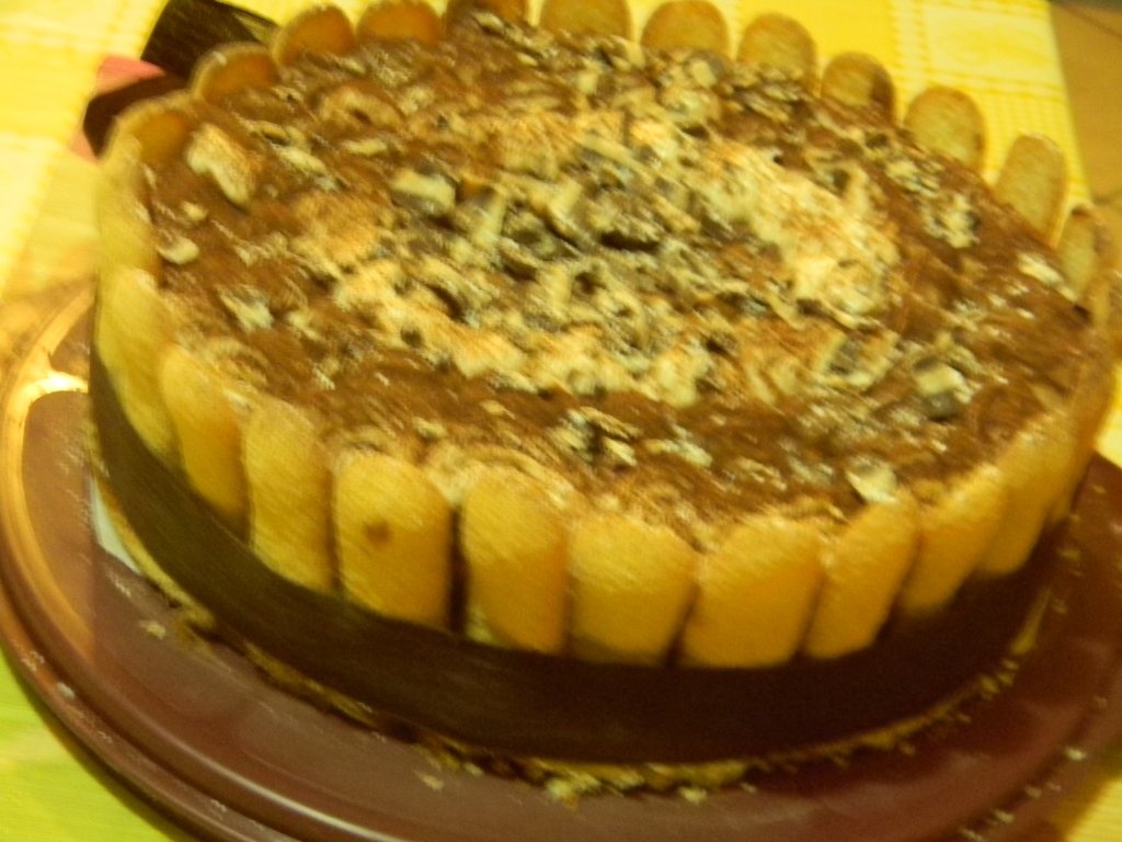 Charlotte cu pavesini si panettone