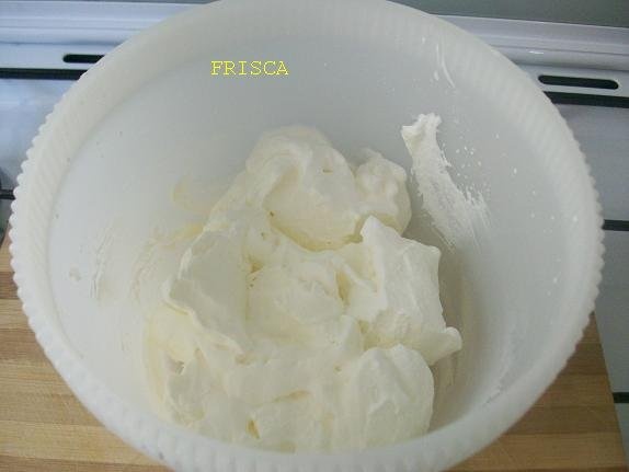 Chocolate chips cheesecake