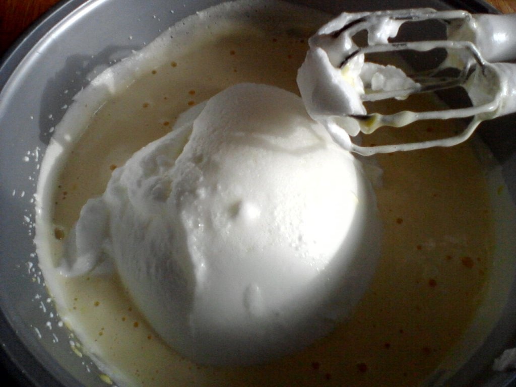 Placinta cu branza si stafide