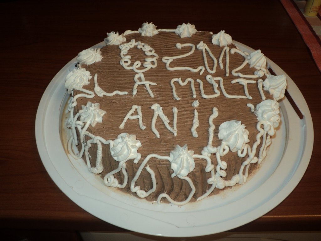 Tort  caramel cu crema ganache