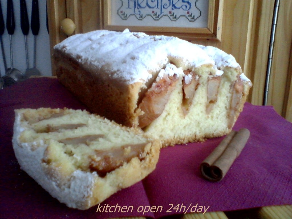 Dutch apple cake
