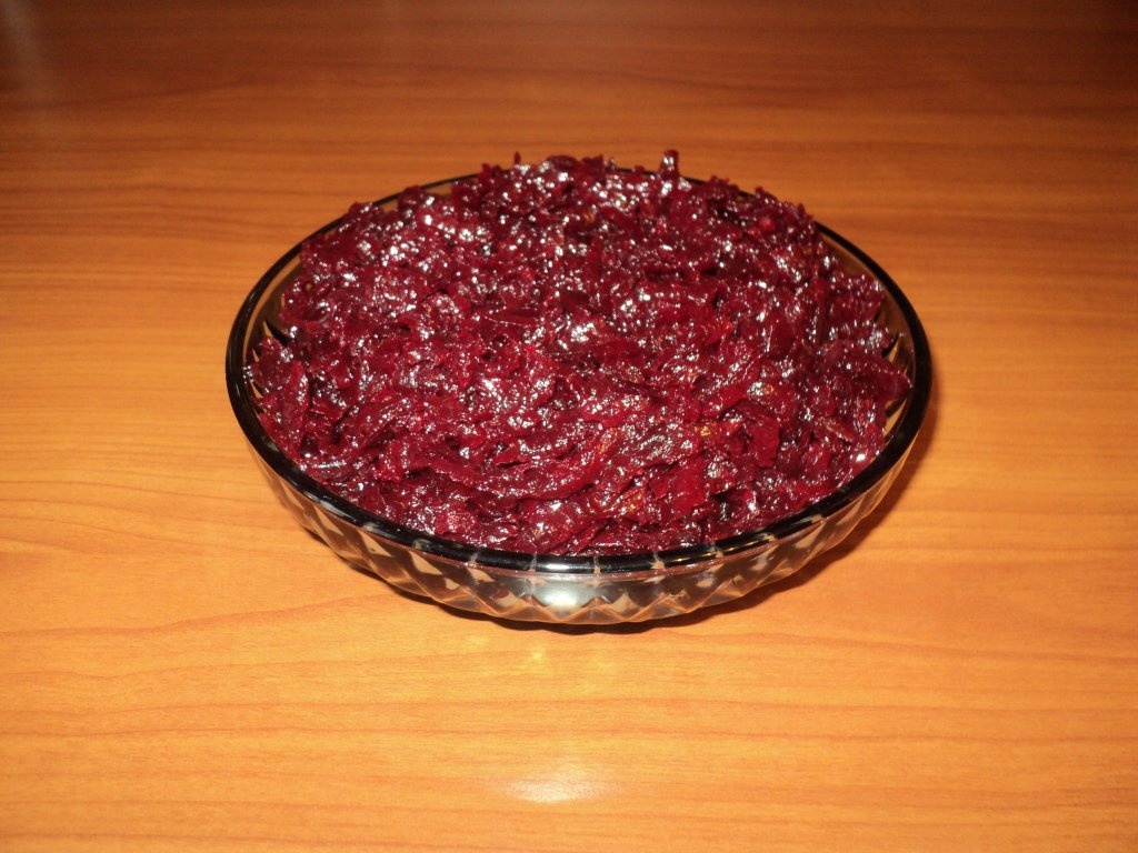 Salata de sfecla rosie