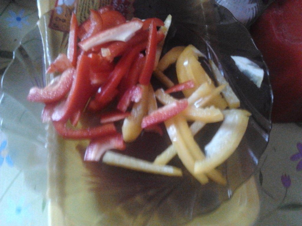 Orez cu ciuperci si ardei gras