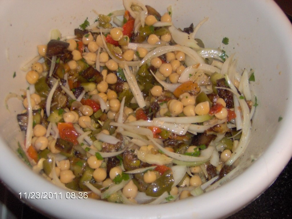 Salata de naut cu vinete