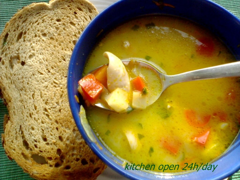 Ciorba "usoara " de pui